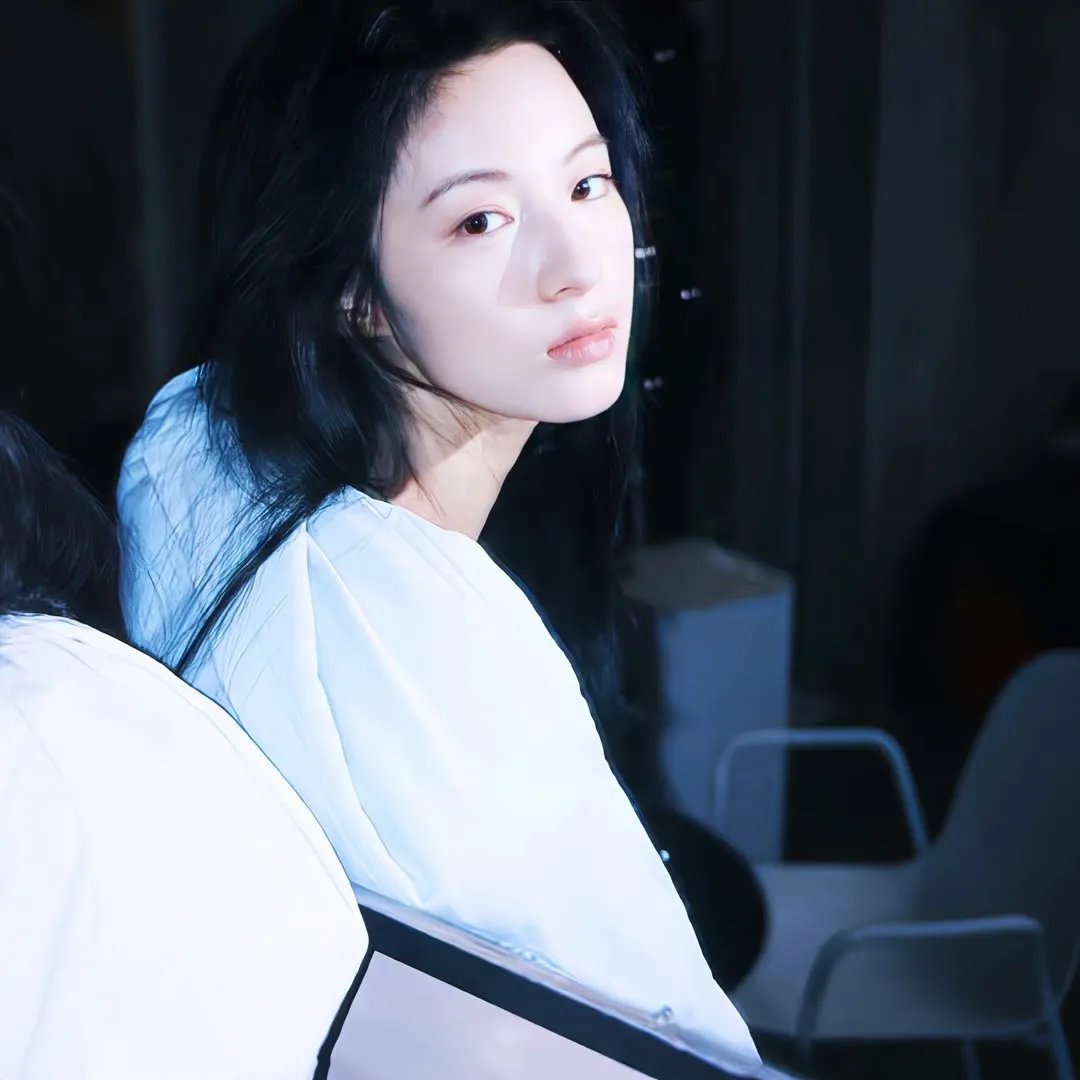 蕾哈娜内衣秀3
